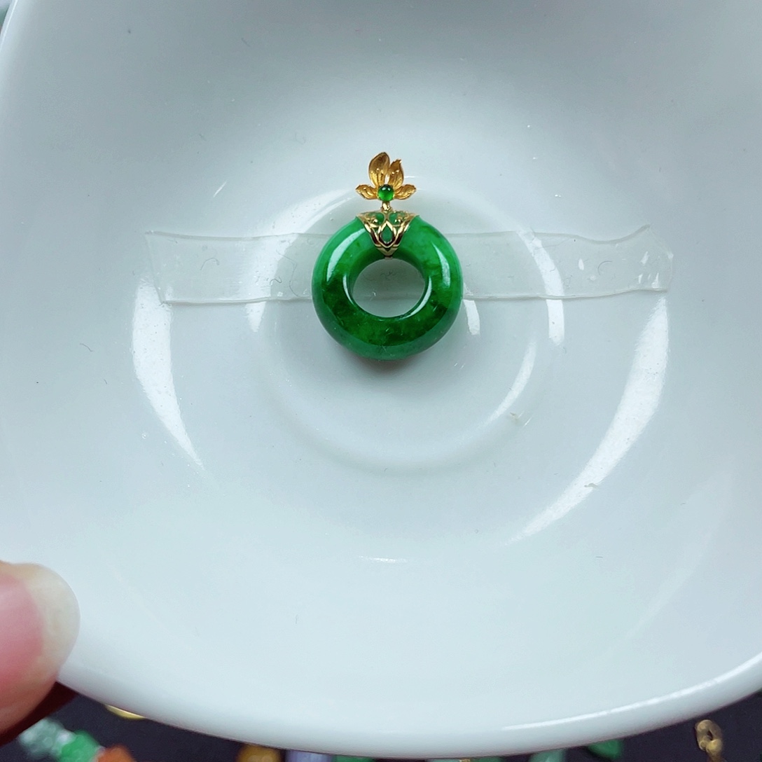 ****籽翡翠18K金镶嵌手链17.2-6