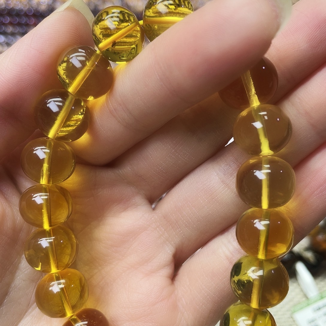 济***7琥珀未镶嵌裸石12