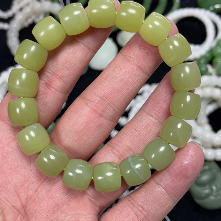 和田玉未镶嵌手链