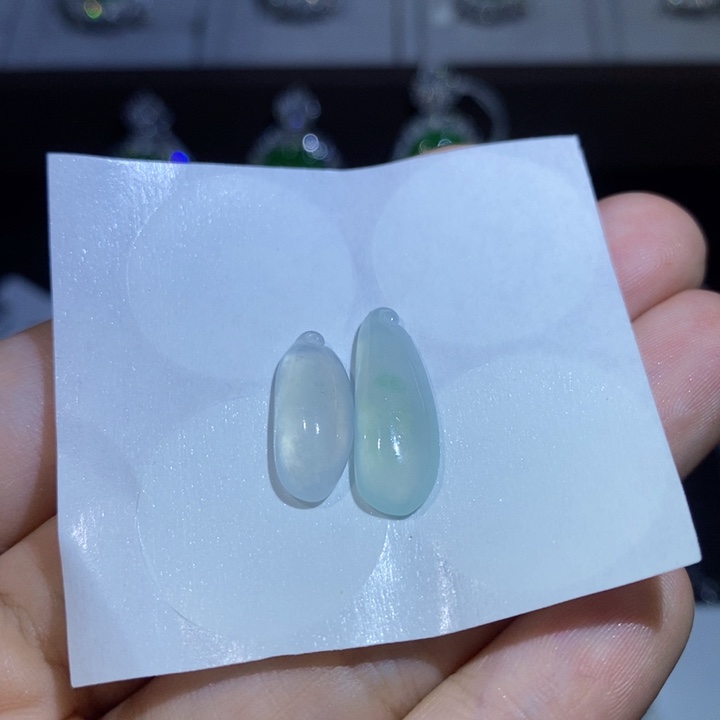 散珠翡翠福瓜裸石