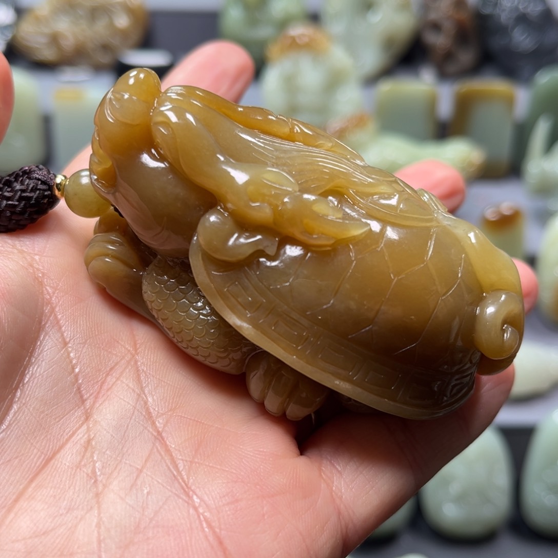 和田玉颈饰未镶嵌