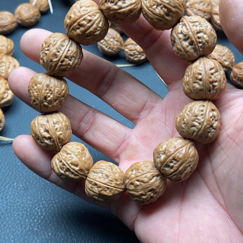 【闪购商品】手串文玩核桃惠**坤