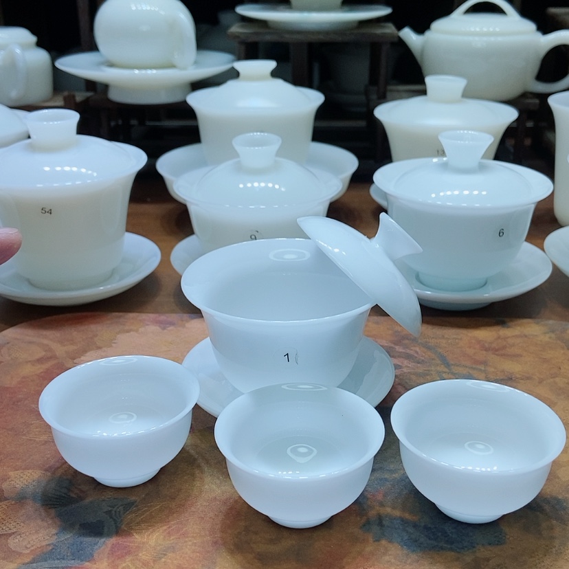 【闪购商品】不过这位是真没必要再看他一眼