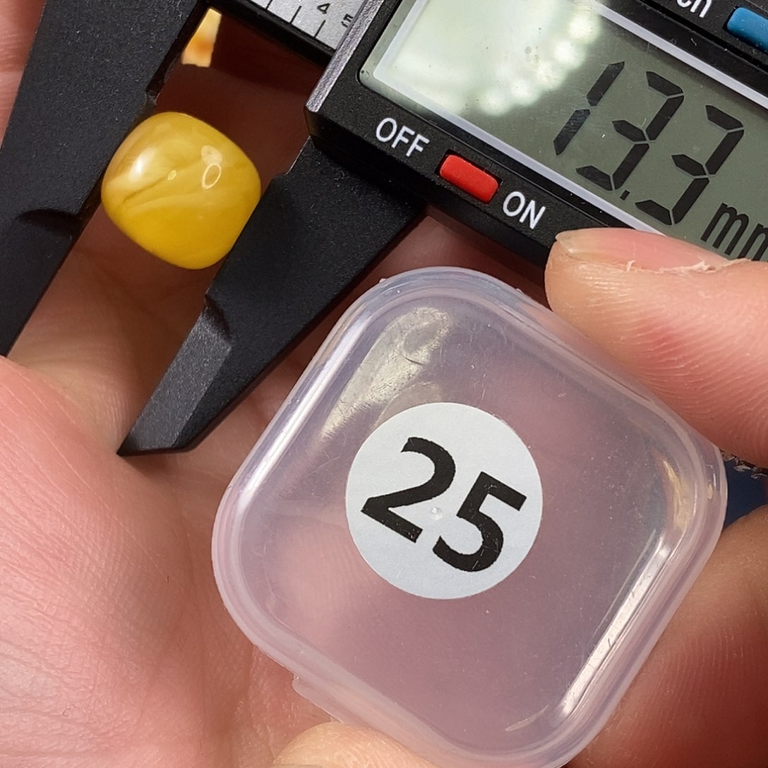 琥珀裸石未镶嵌微瑕