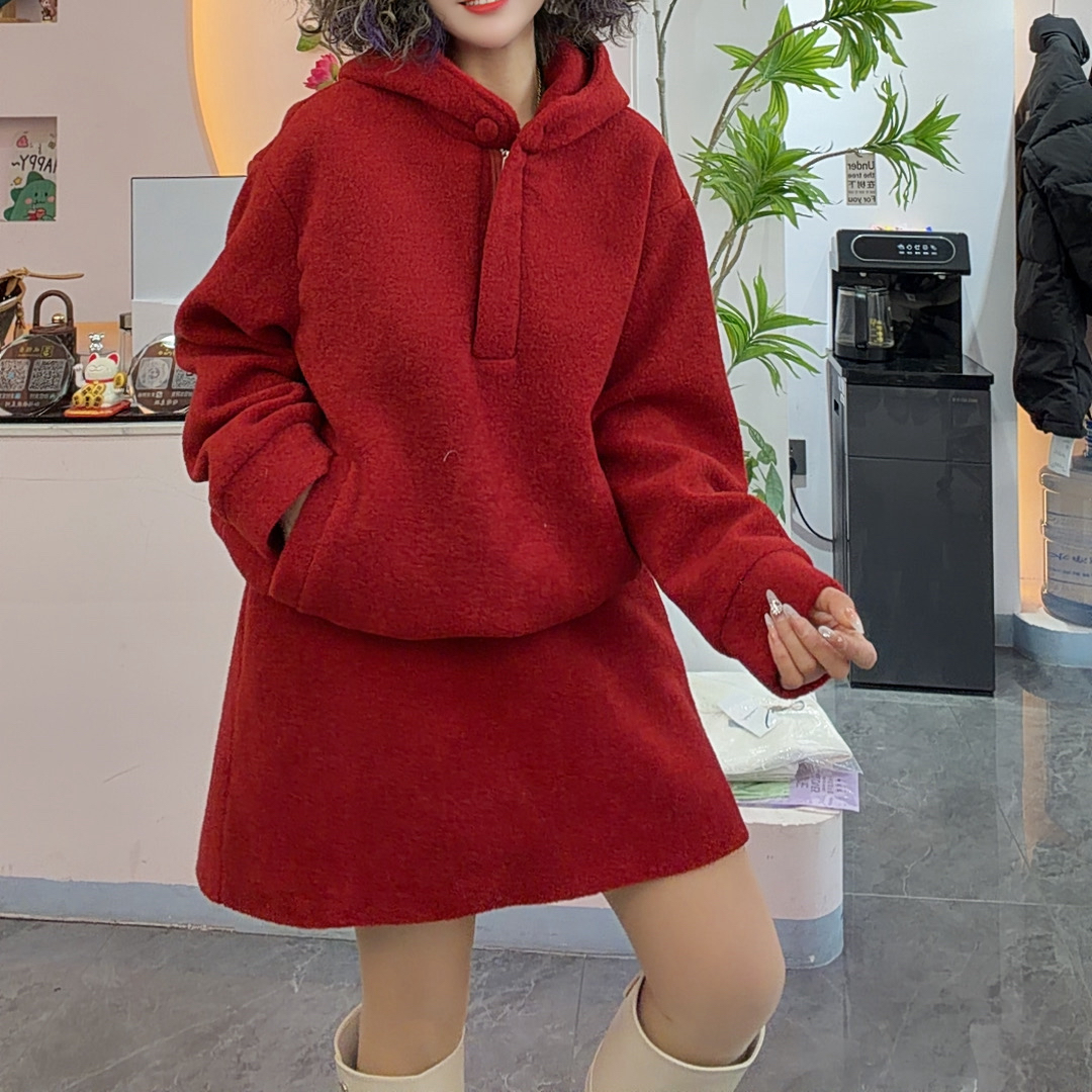 韩版秋冬连帽时尚休闲雪花绒套装