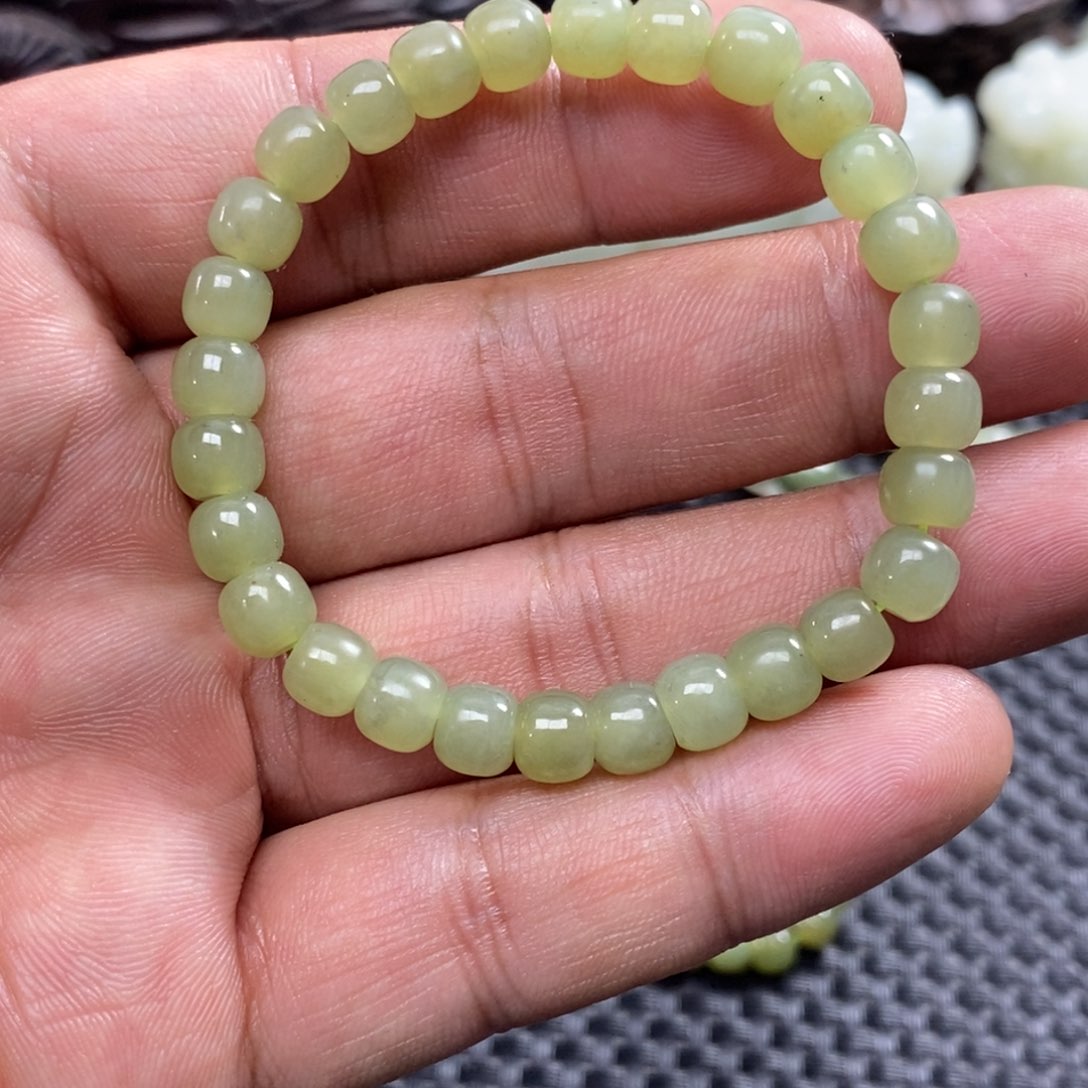 和田玉手链未镶嵌