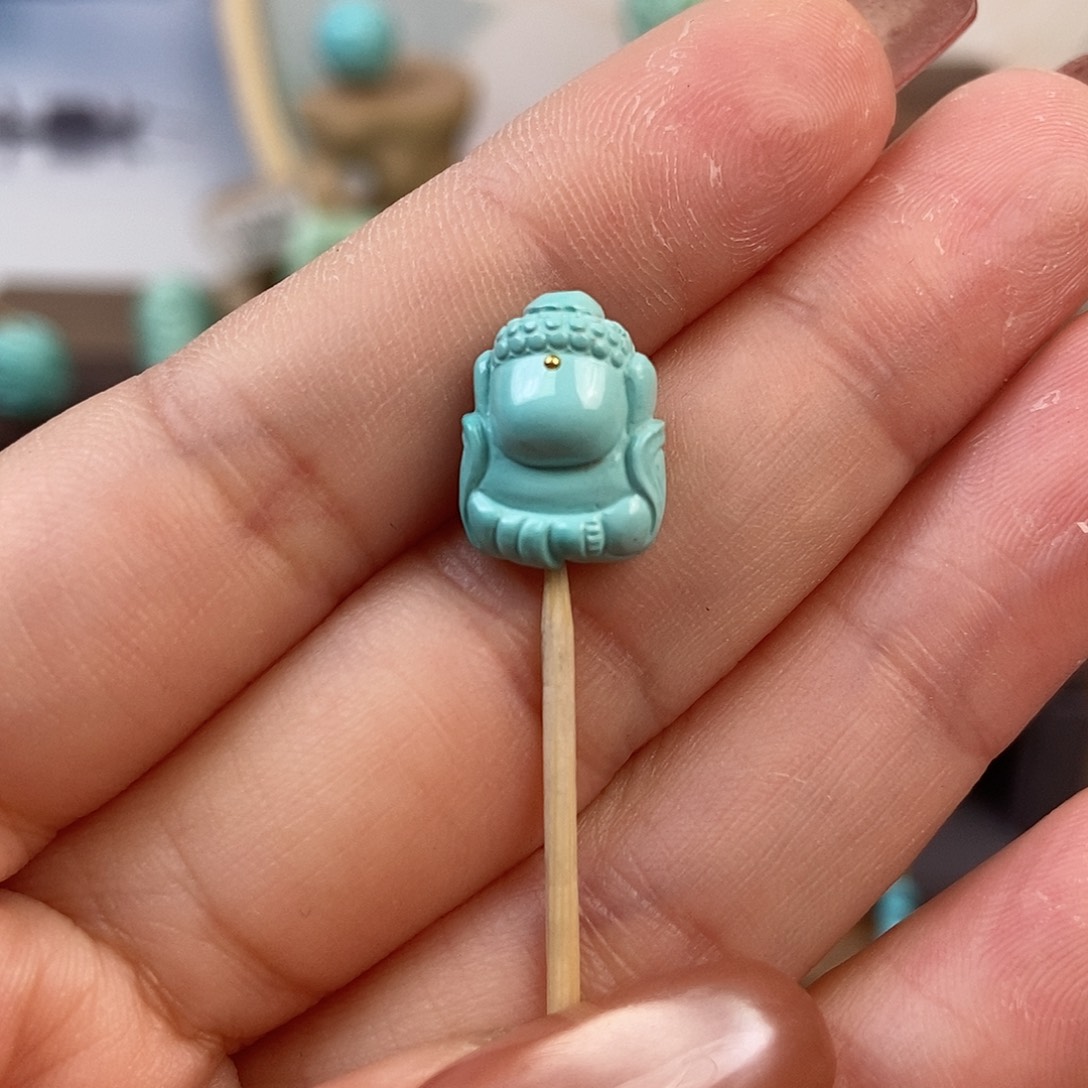 绿松石雕刻未镶嵌