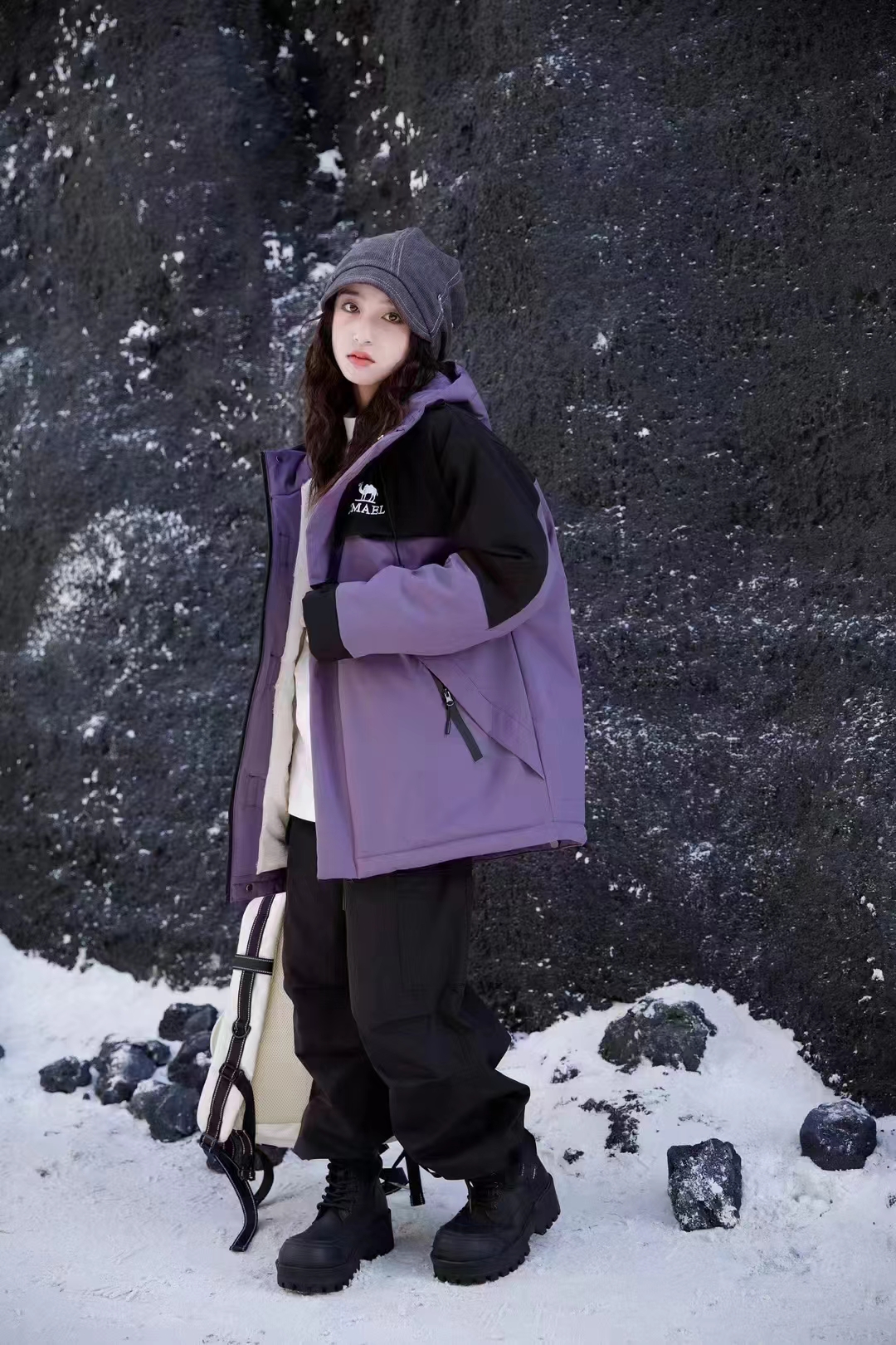 拉链女长款秋冬保暖防风外套加绒防水加厚冬季