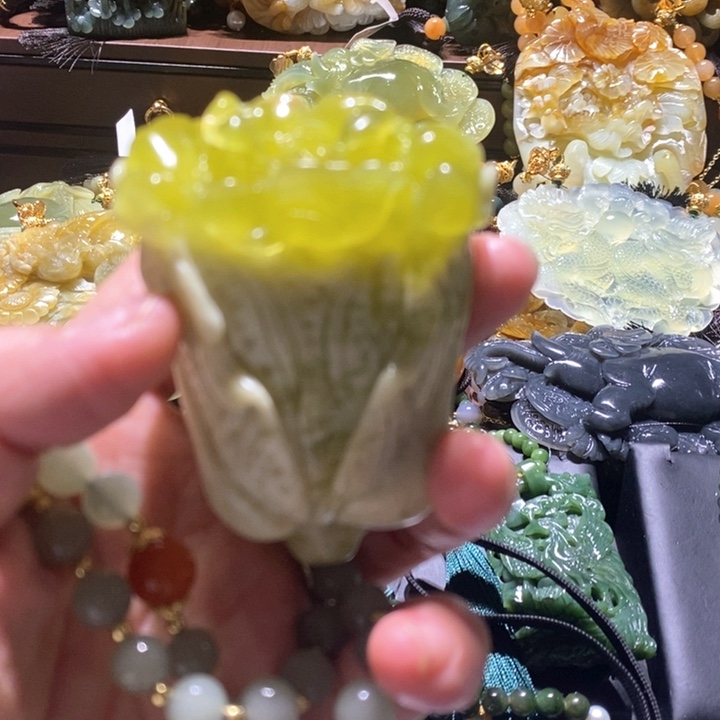 岫玉毛衣链未镶嵌