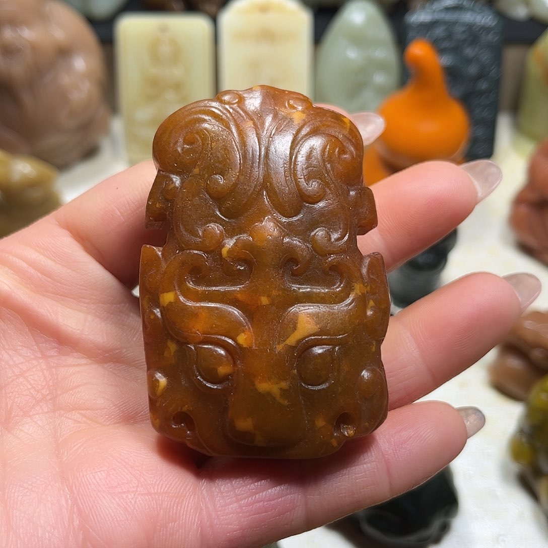 白玉菩提吊坠白玉菩提吊坠