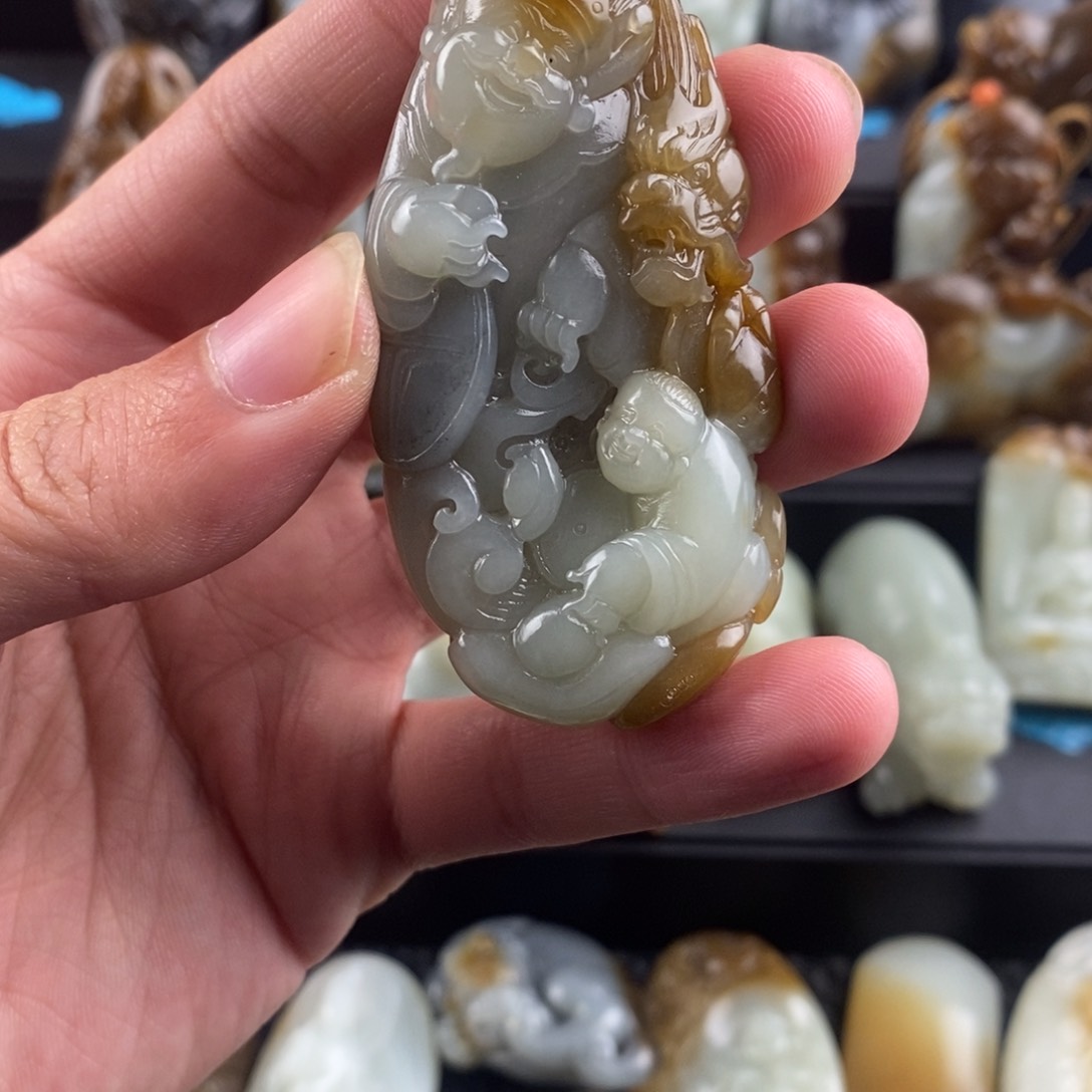 和田玉挂件未镶嵌