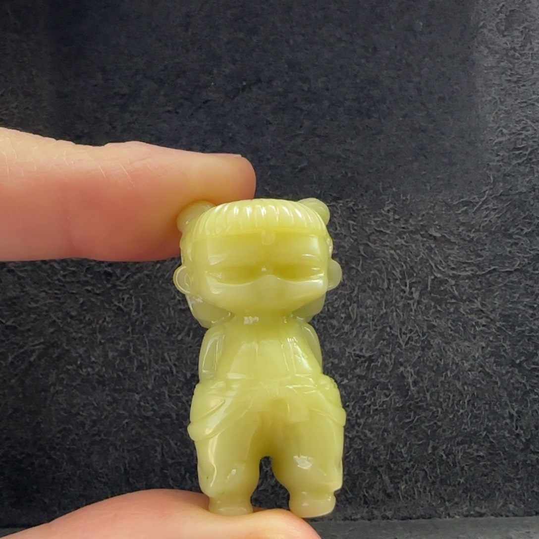 石英质玉（缅黄）配饰未镶嵌