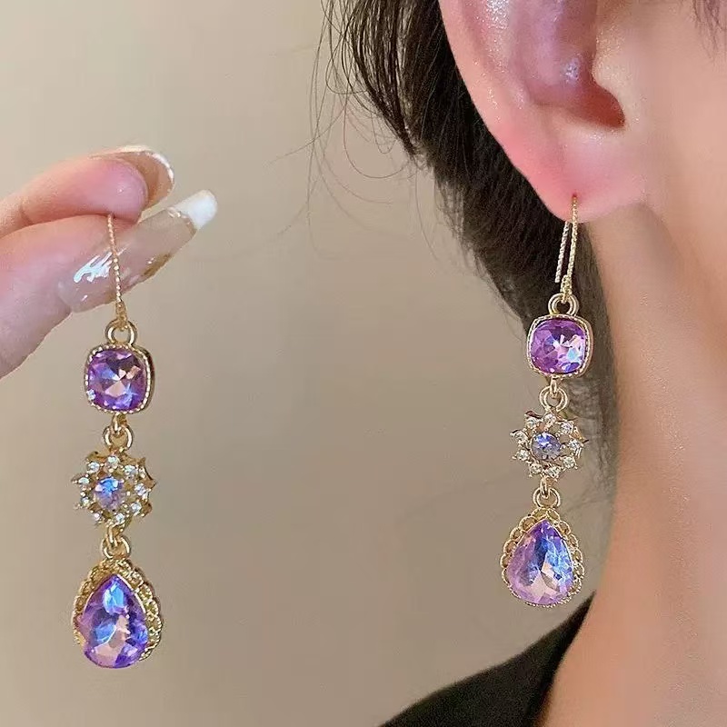 铜合金耳饰 【583】轻奢时尚百搭复古耳钉气质耳饰法式设计感耳饰