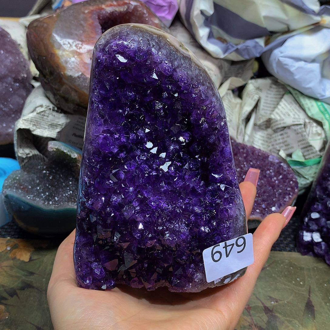 紫晶大型摆件（非配饰）未镶嵌