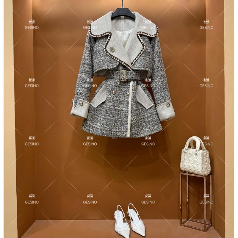 【悠悠】秋冬气质小香风时尚设计师中长款外套 QD-2025072