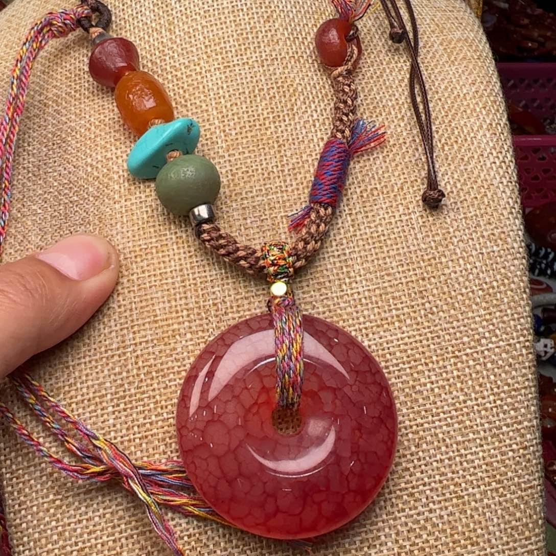 玛瑙/玉髓颈饰未镶嵌