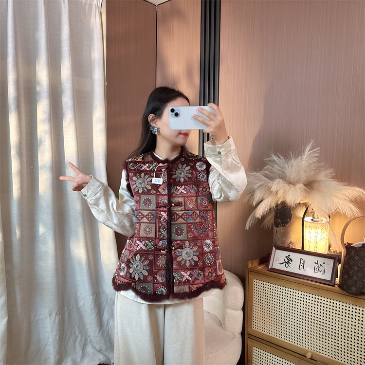 【元旦限定】新中式冬款双穿濑兔毛重工刺绣超厚保暖气质显瘦马甲