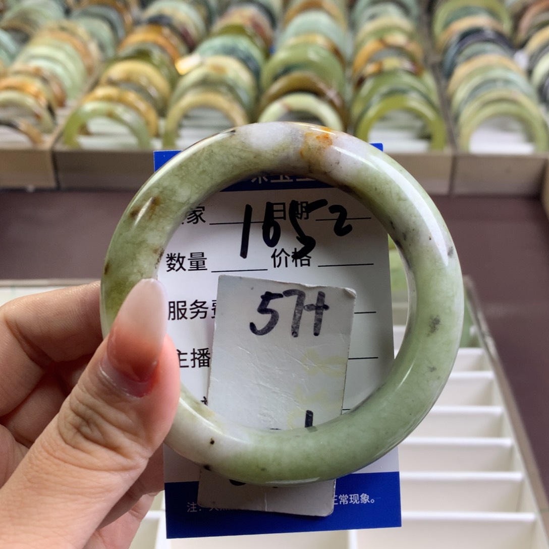 蛇纹石玉未镶嵌手镯1652