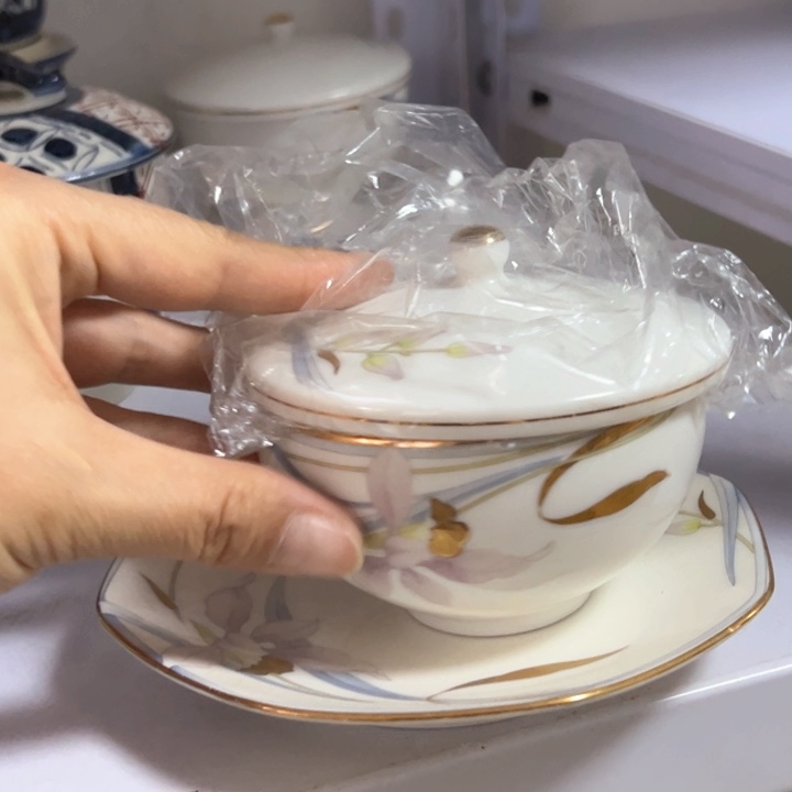 盖碗瓷器直播放漏中