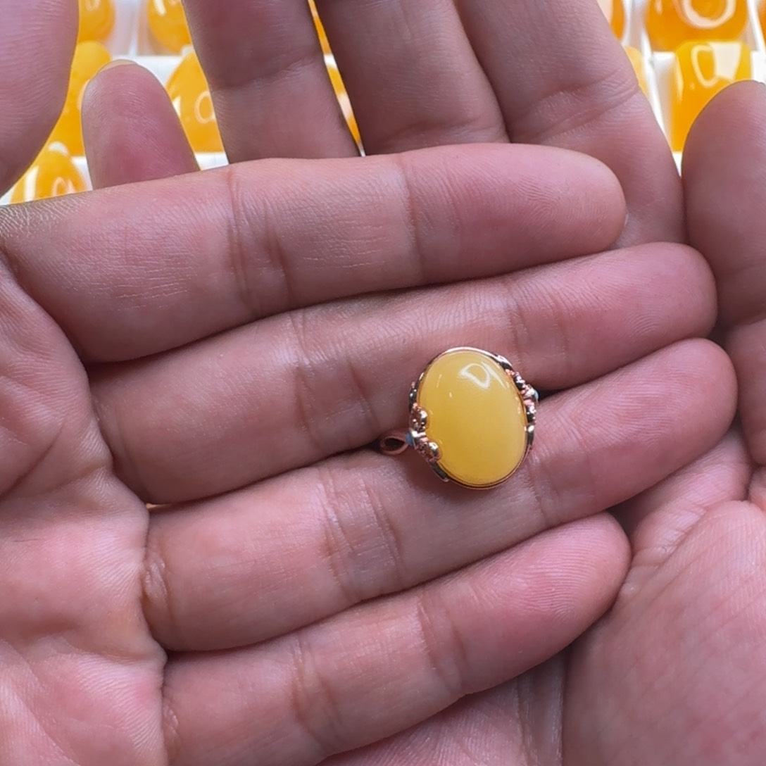 蜜蜡毛衣链未镶嵌