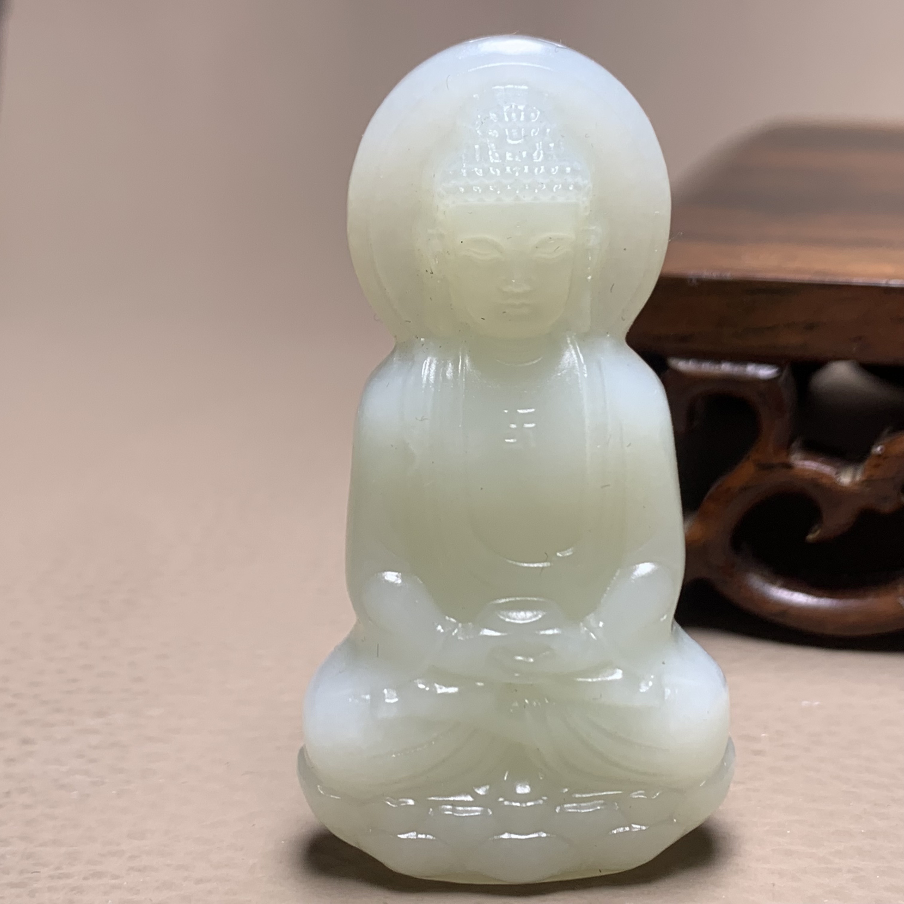 D1515珠宝玉石精选和田玉吊坠