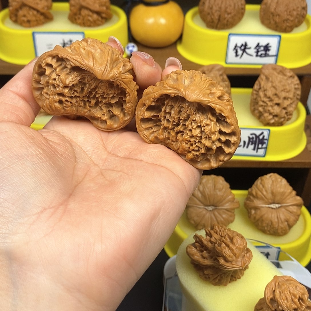 核桃蛇头 文玩/木作/... 文玩把件