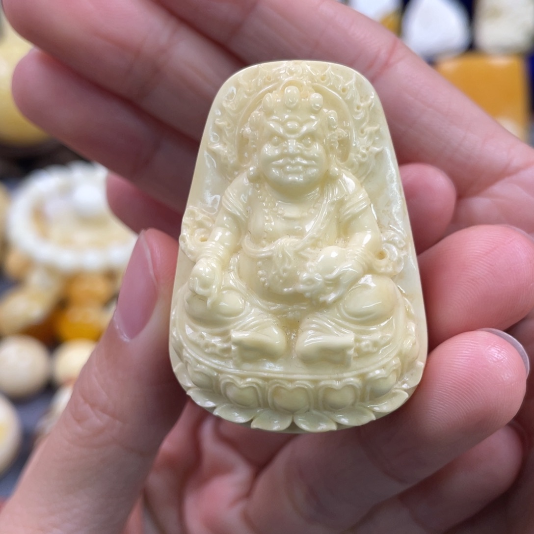 蜜蜡裸石未镶嵌琥珀蜜蜡黄财神吊坠