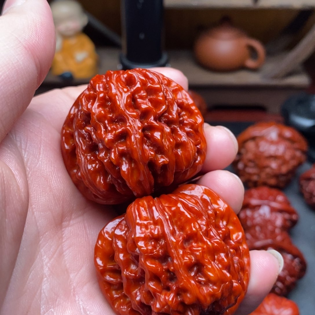 吊坠文玩核桃42四座楼磕碰