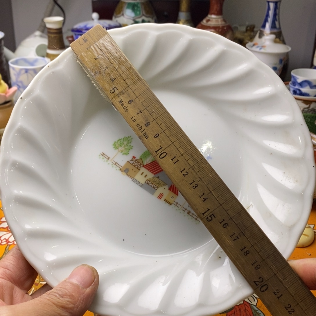 瓷片这两句歌词很适合他听