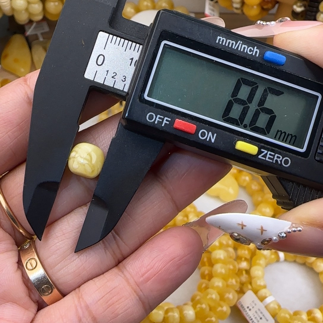 蜜蜡未镶嵌裸石白花老型单珠