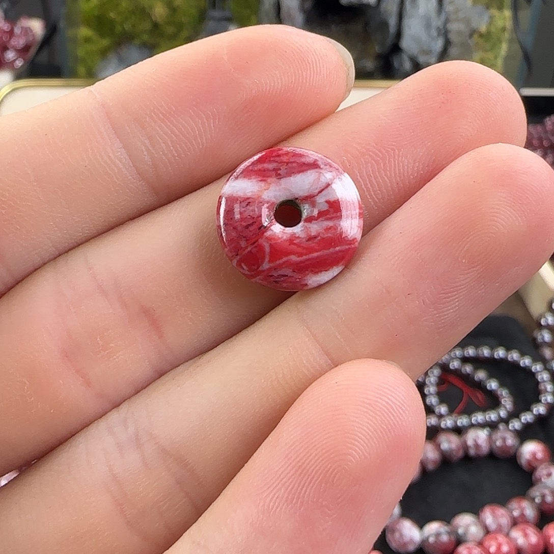 玲***天然辰砂天然原石朱砂平安扣