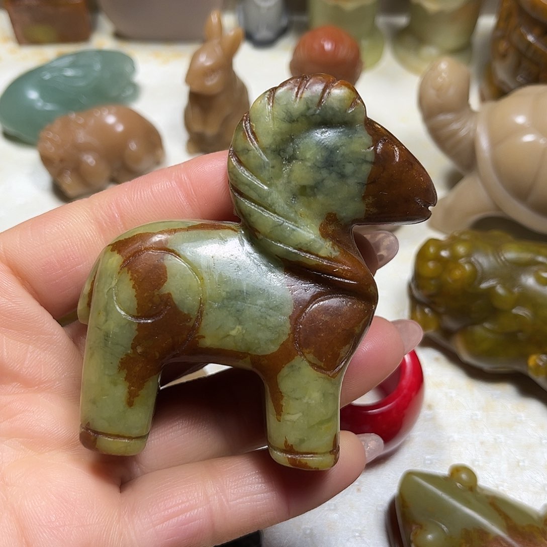 白玉菩提吊坠白玉菩提吊坠