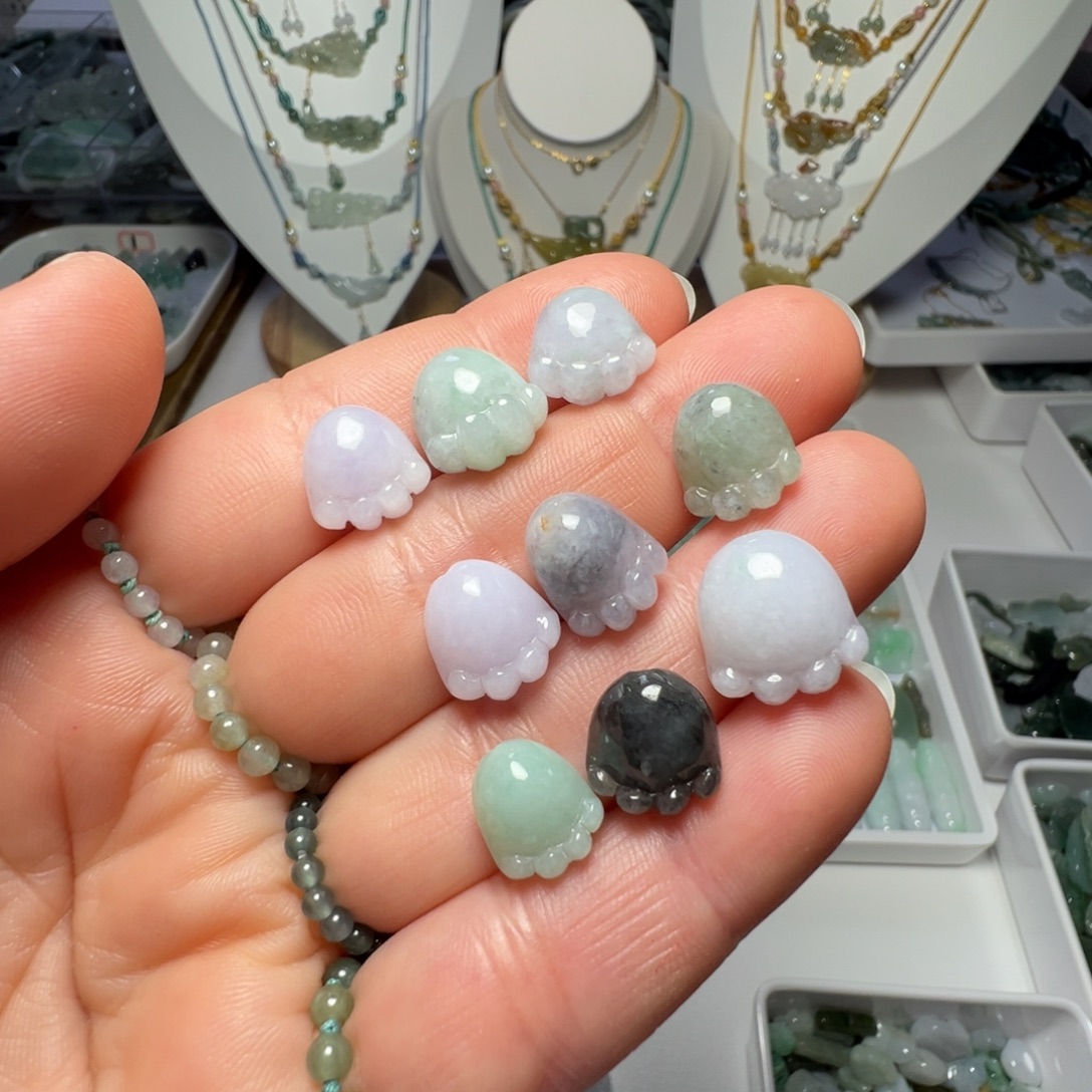 翡翠未镶嵌颈饰通孔猫爪一个68.88