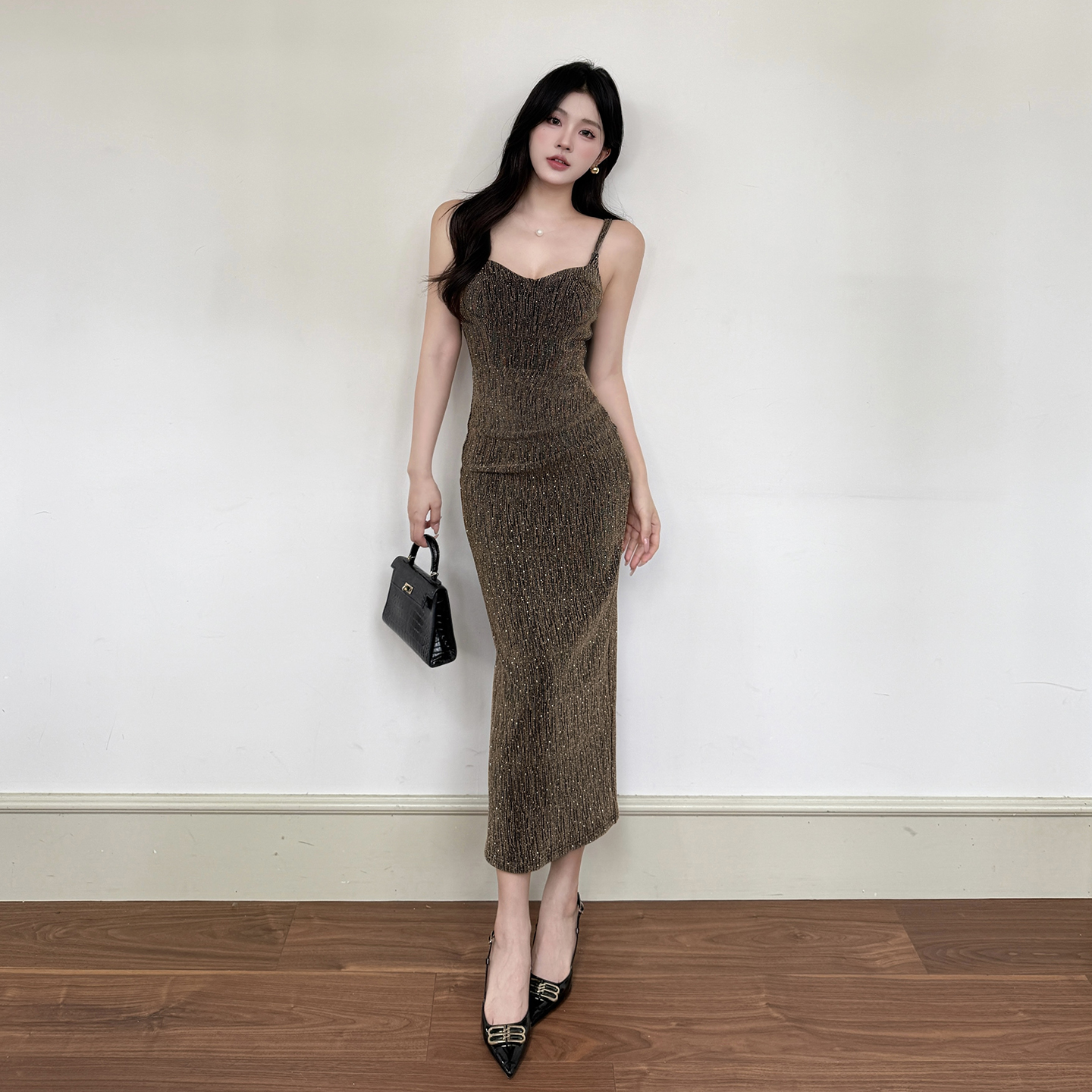 INSTUNNING设计感闪闪烫钻吊带连衣裙御姐气质年会内搭修身包臀裙