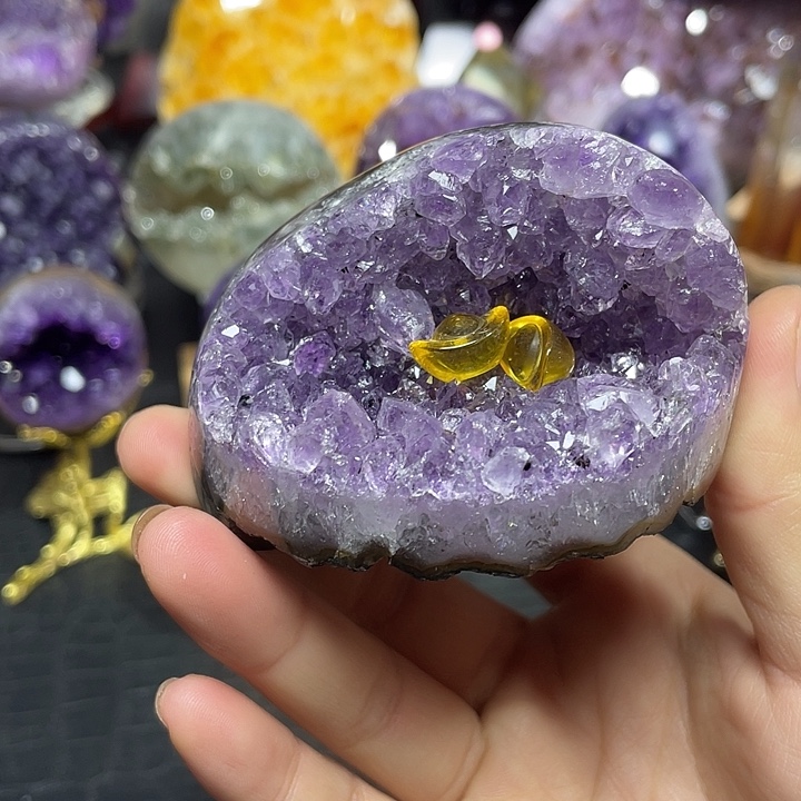 水晶未镶嵌珠宝半成品