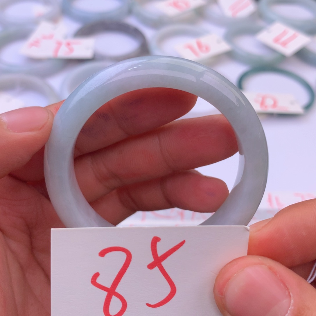 翡翠手镯未镶嵌15556699999888