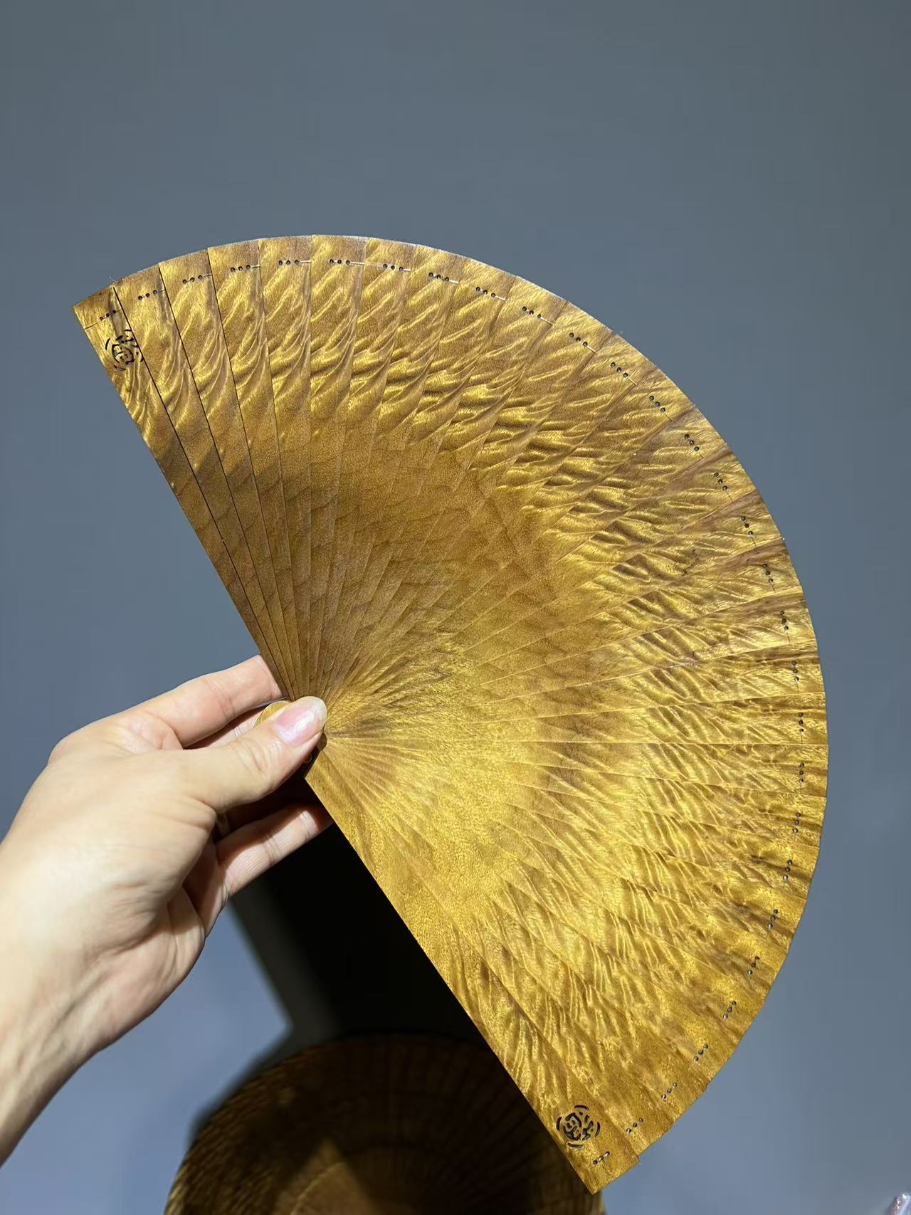 金丝楠木小叶桢楠枯木老料凤尾折扇（一物一拍链接）