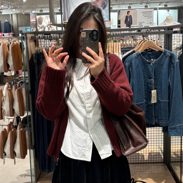 「正肩翻领」深红色毛衣韩系时尚秋冬宽松双拉链长袖针织开衫女显白