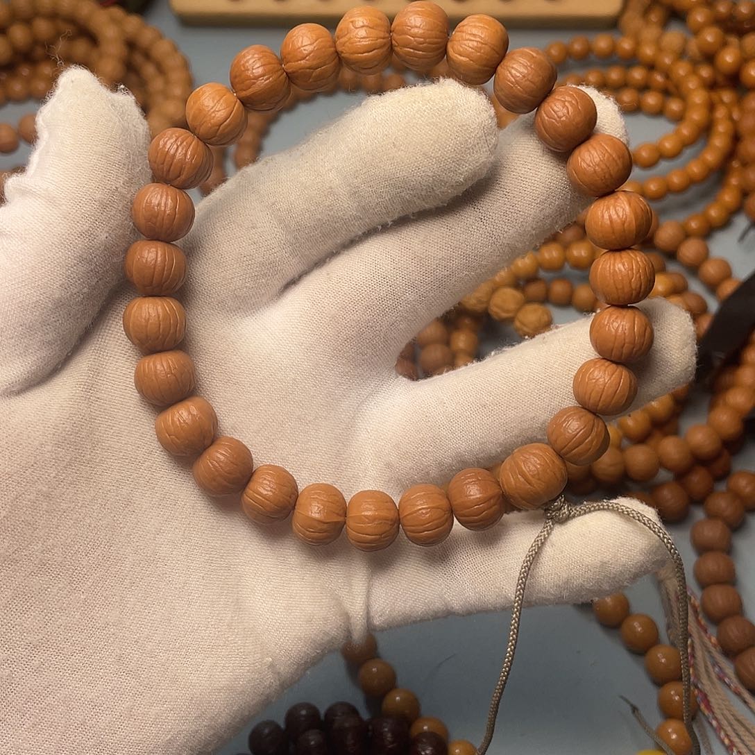 王***、猴头核桃手串全品无瑕