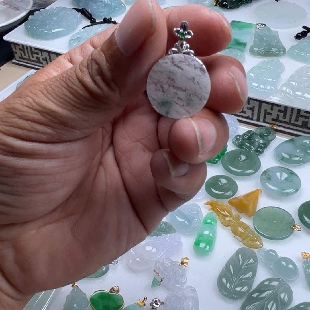 翡翠未镶嵌颈饰翡翠豪镶