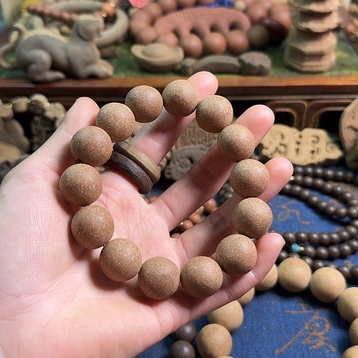 梦觉香方1.4珠微瑕单圈