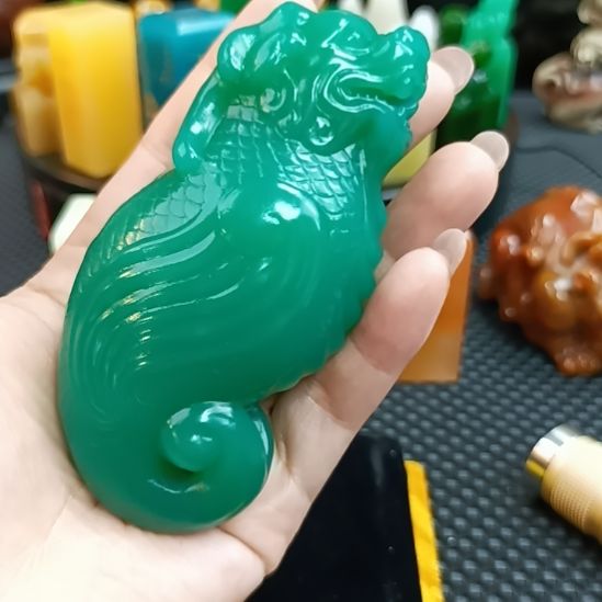 寿山石印石手把件