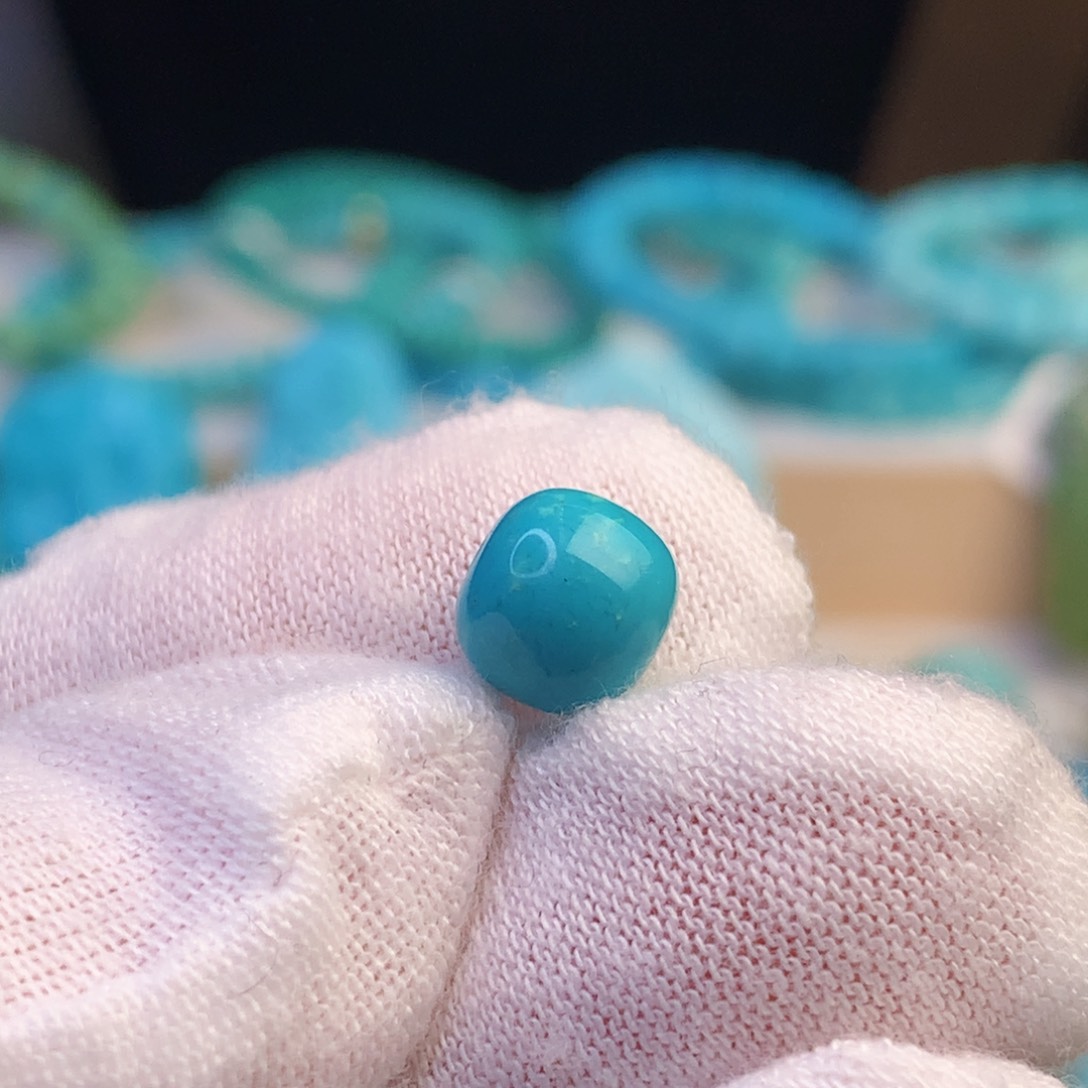 绿松石珠宝奇石未镶嵌8.1毫米