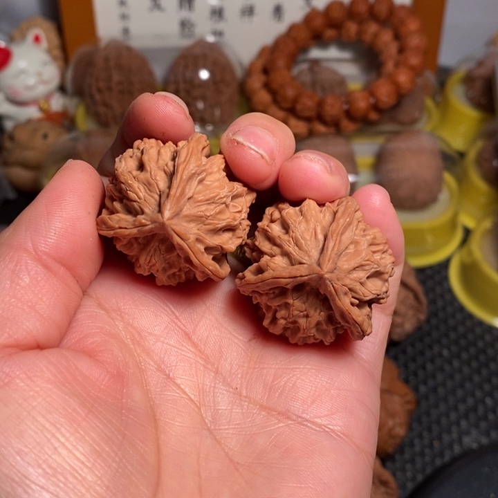 文玩核桃把件33盘山三棱