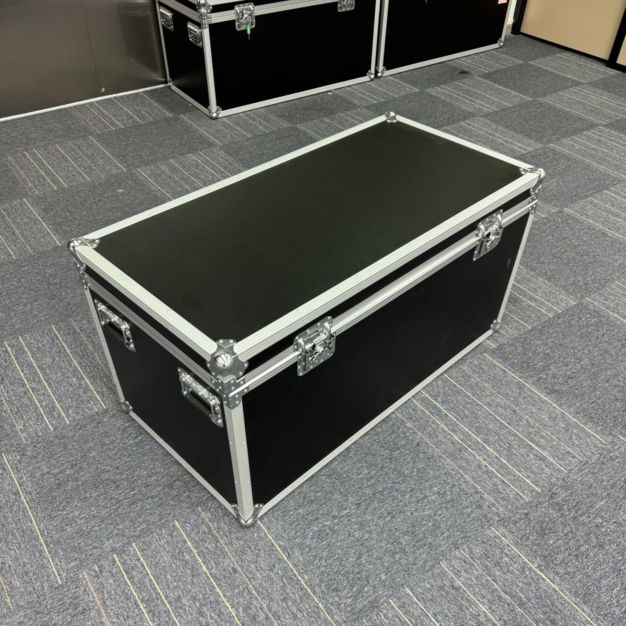 J【奢品中心开业大吉】情义无价行不更名表里如一黑箱子礼盒柒1