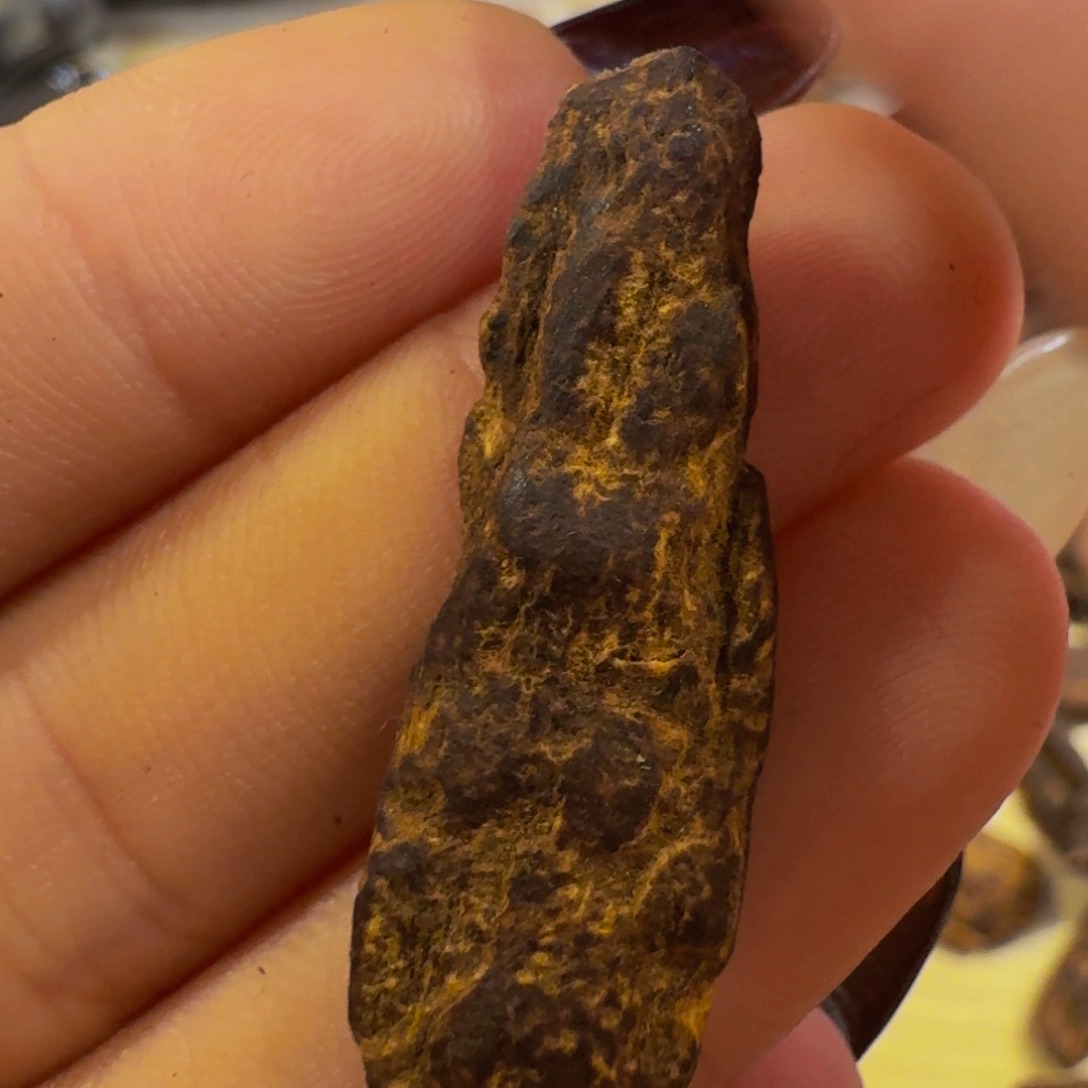 沉香吊坠红土红土