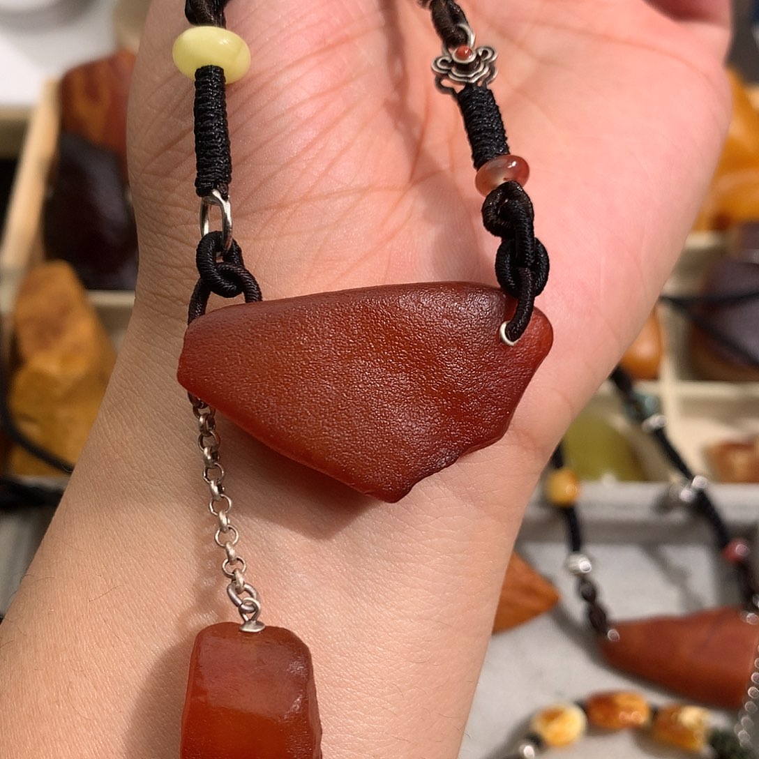 蜜蜡裸石未镶嵌你