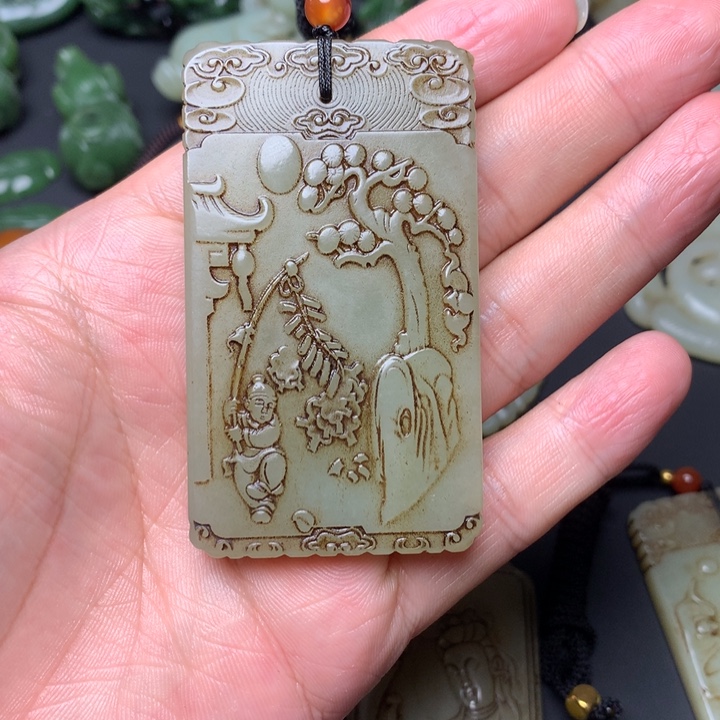 和田玉颈饰未镶嵌