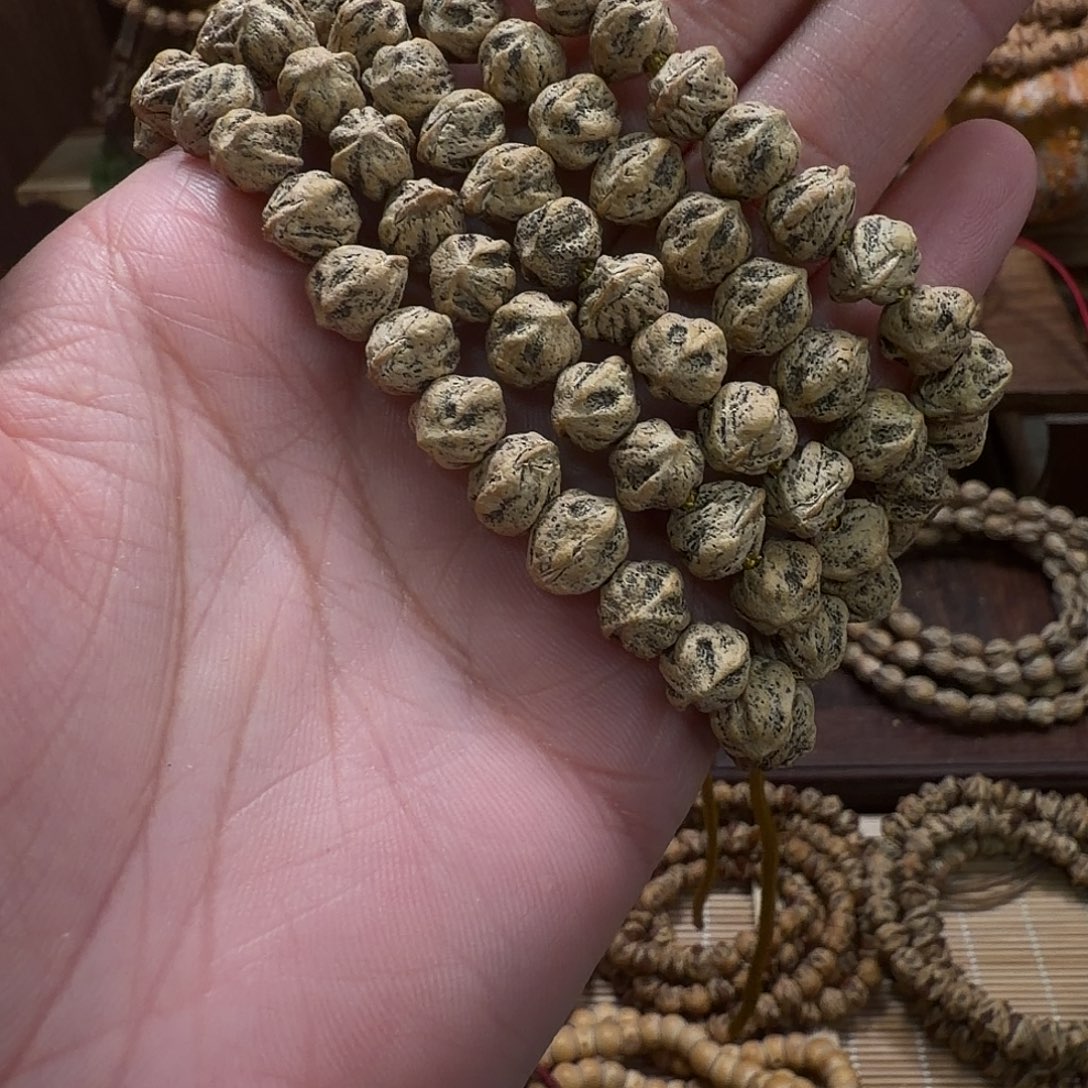 柏香籽/百香籽吊坠