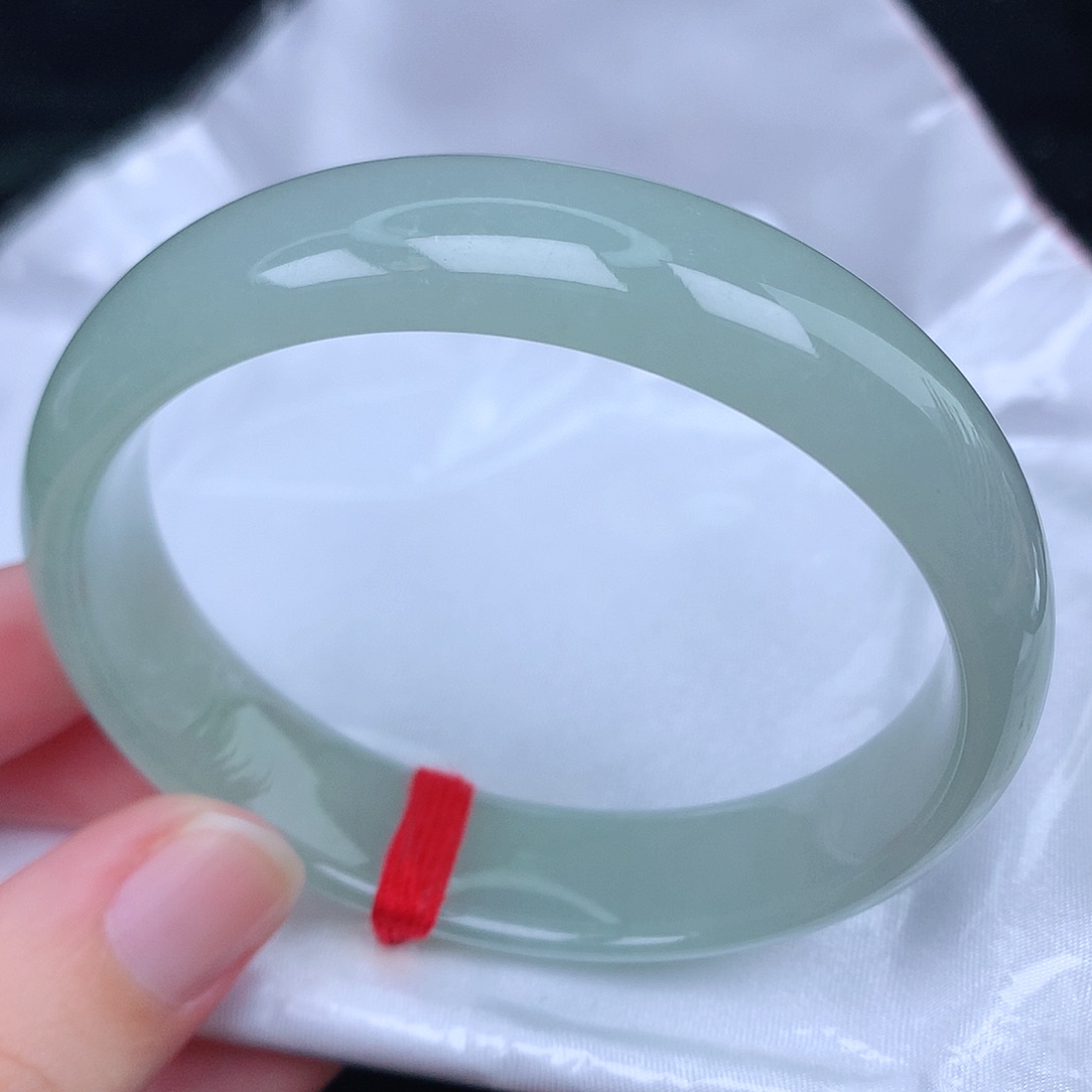 未镶嵌手镯翡翠天然